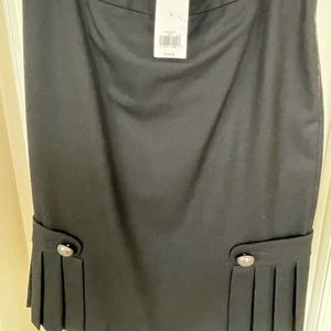 Banana Republic wool skirt ,brand new ,never worn .